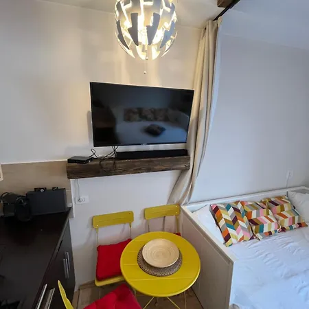 Lejlighed Brvenik 103, Konaci, *